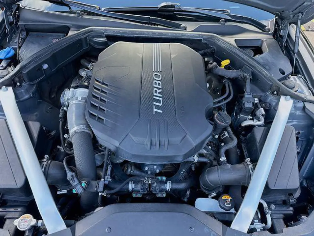 Genesis G70 2023 3.3T Standard 4dr Sedan