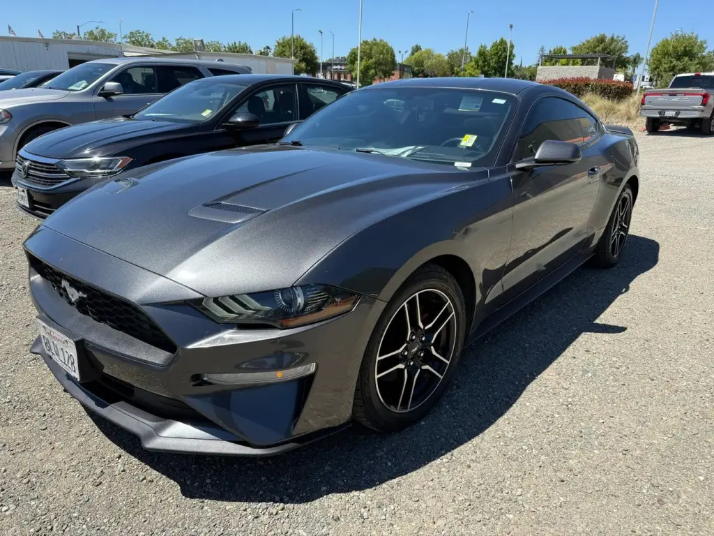 Ford Mustang 2018 EcoBoost 2dr Fastback