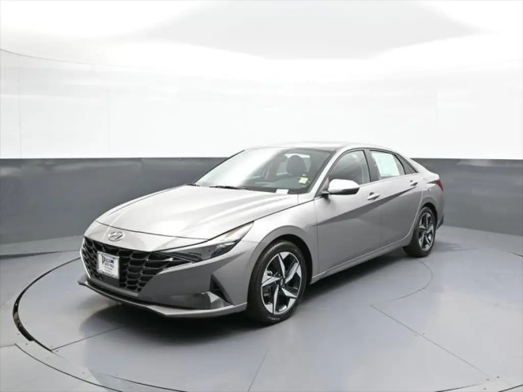 Hyundai ELANTRA 2023 Limited 4dr Sedan