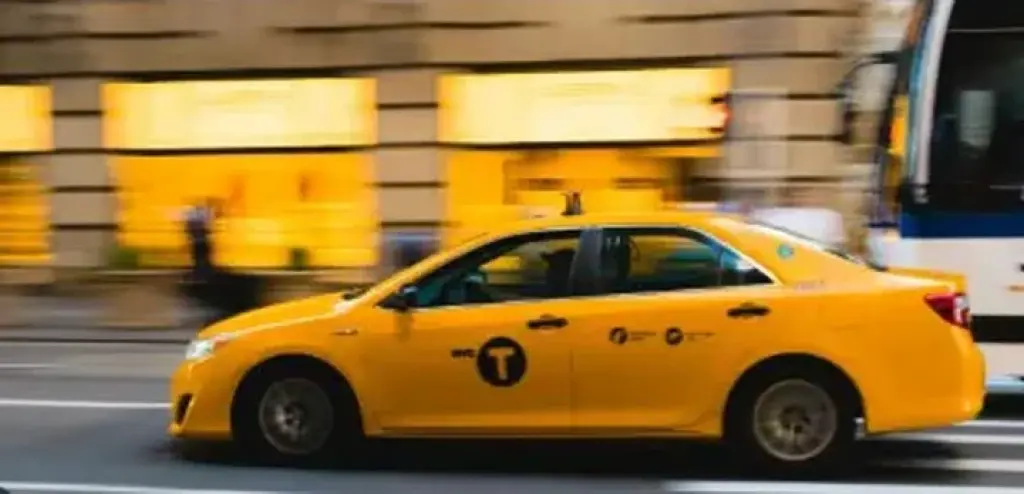 TAXI BARATO DISPONIBLE 24/7!!