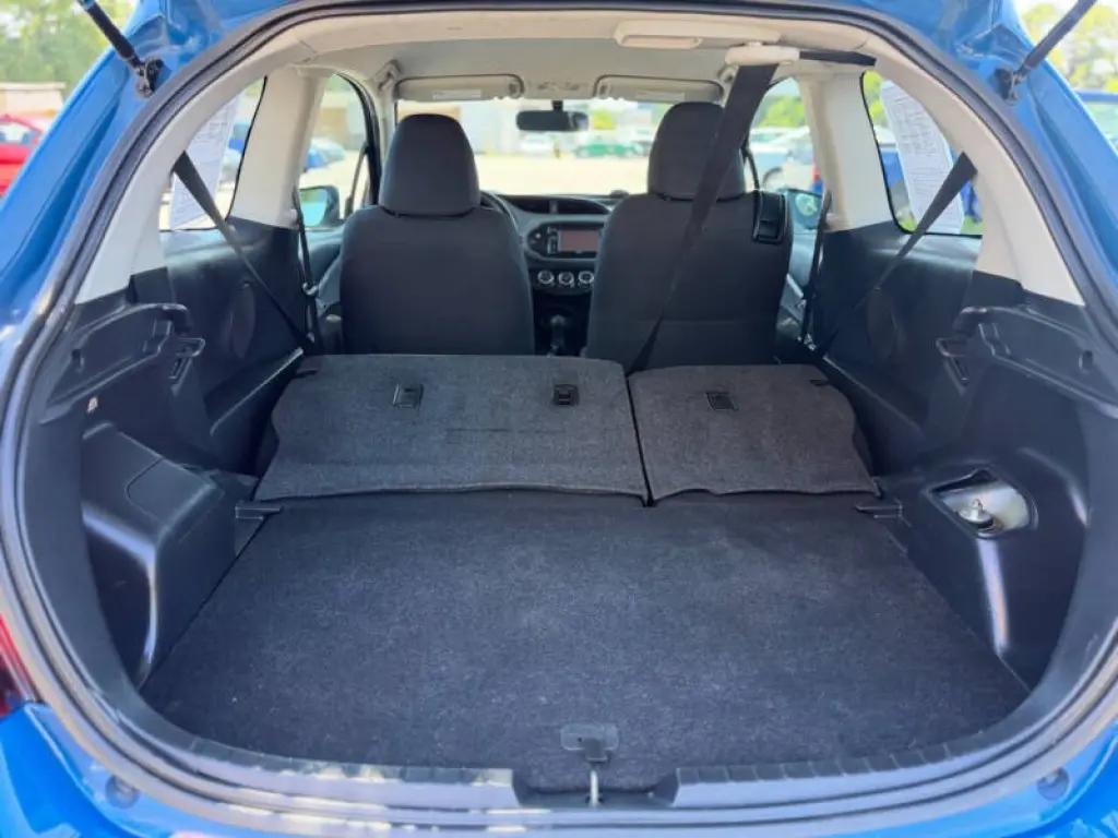 2015 Toyota Yaris 3-Door L