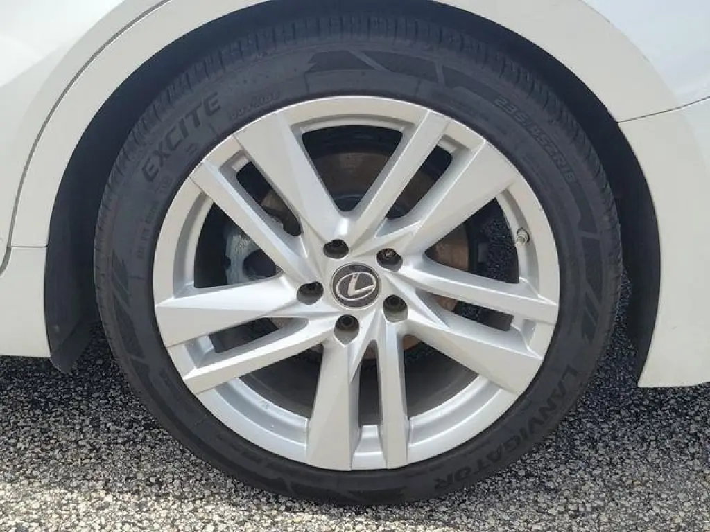 Lexus IS 300 2022 4dr Sedan