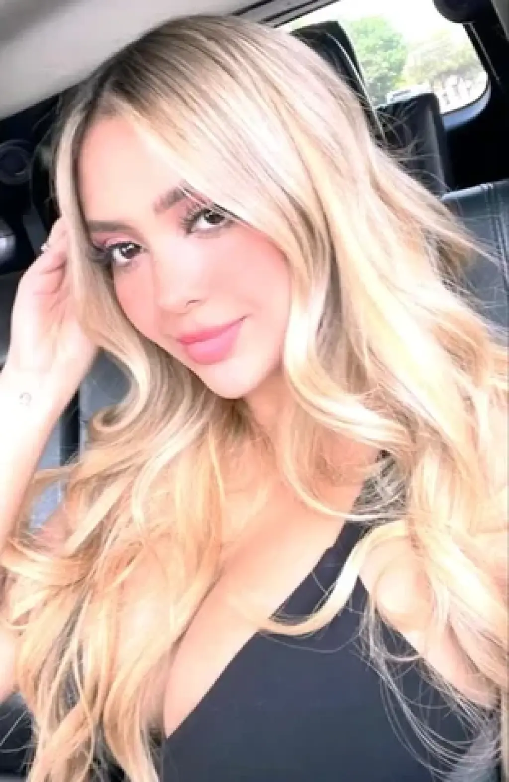 323-331-8687 - LOS ANGELES