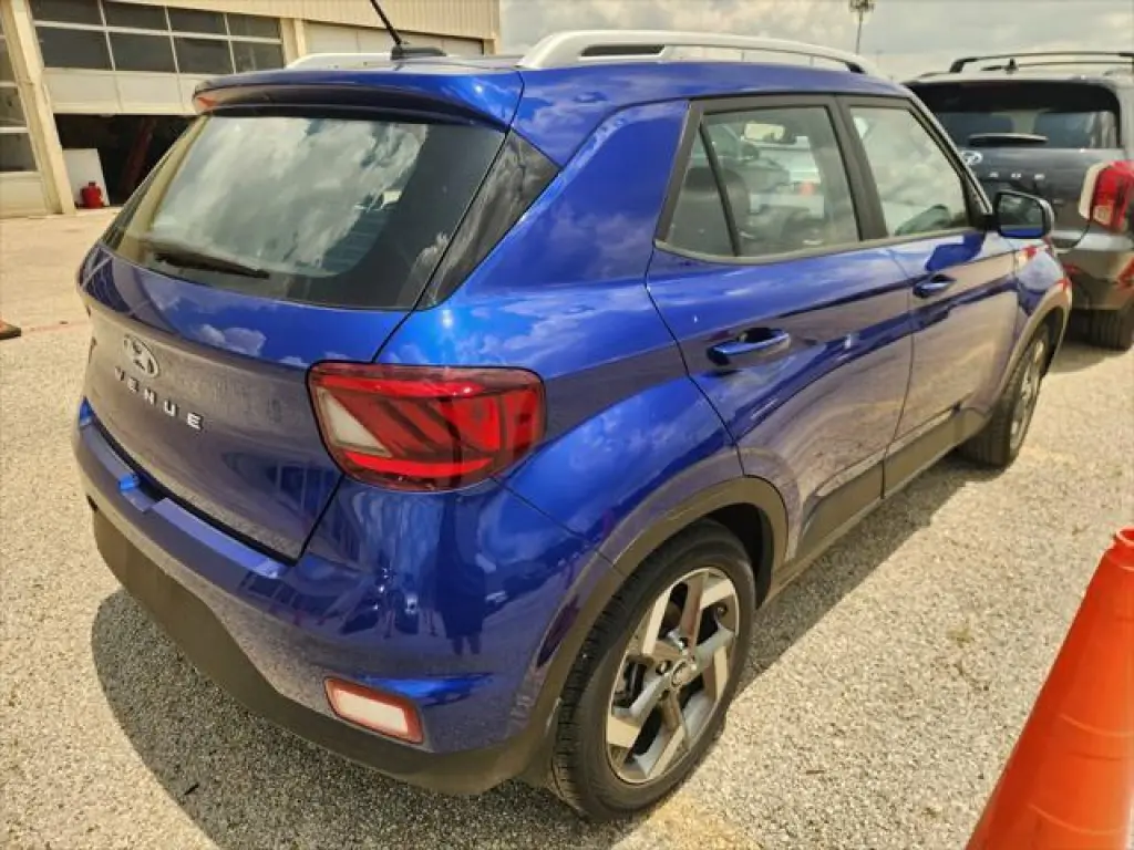 Hyundai VENUE 2025 SEL 4dr Crossover