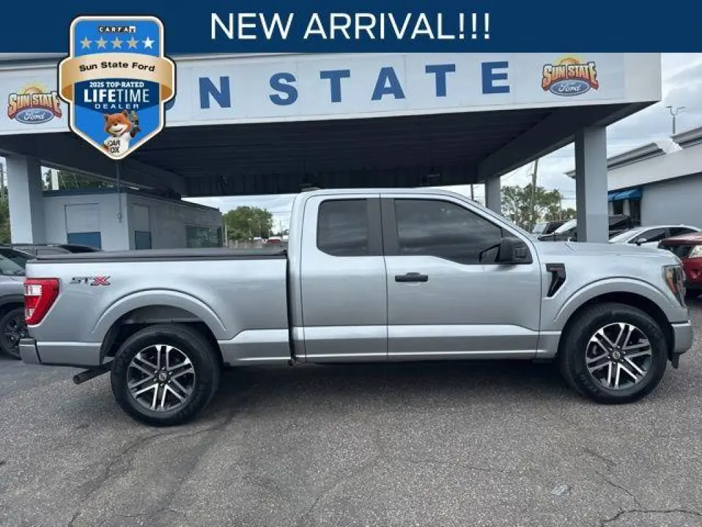 Ford F-150 2023 4x2 XL 4dr SuperCab 6.5 ft. SB