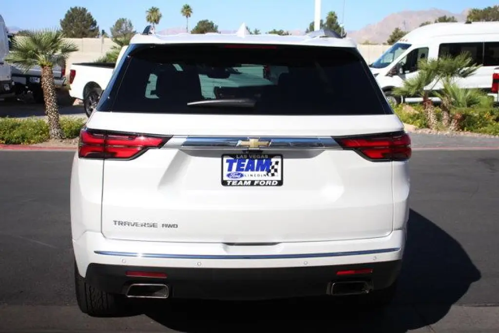 Chevrolet Traverse 2023 4x4 High Country 4dr SUV