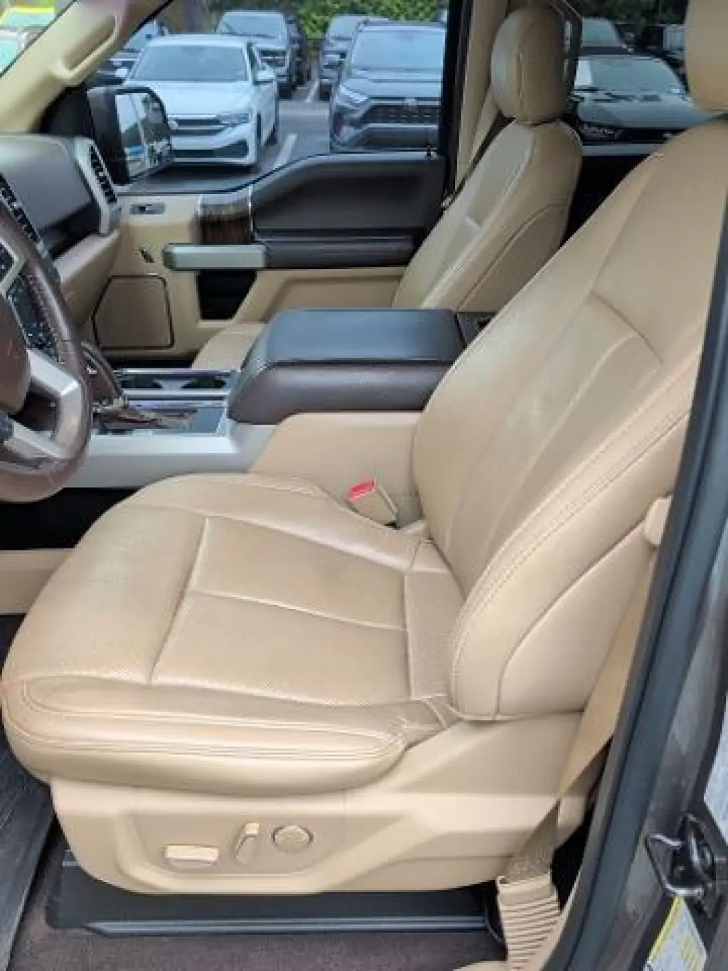 Ford F-150 2018 4x4 King Ranch 4dr SuperCrew 5.5 ft. SB
