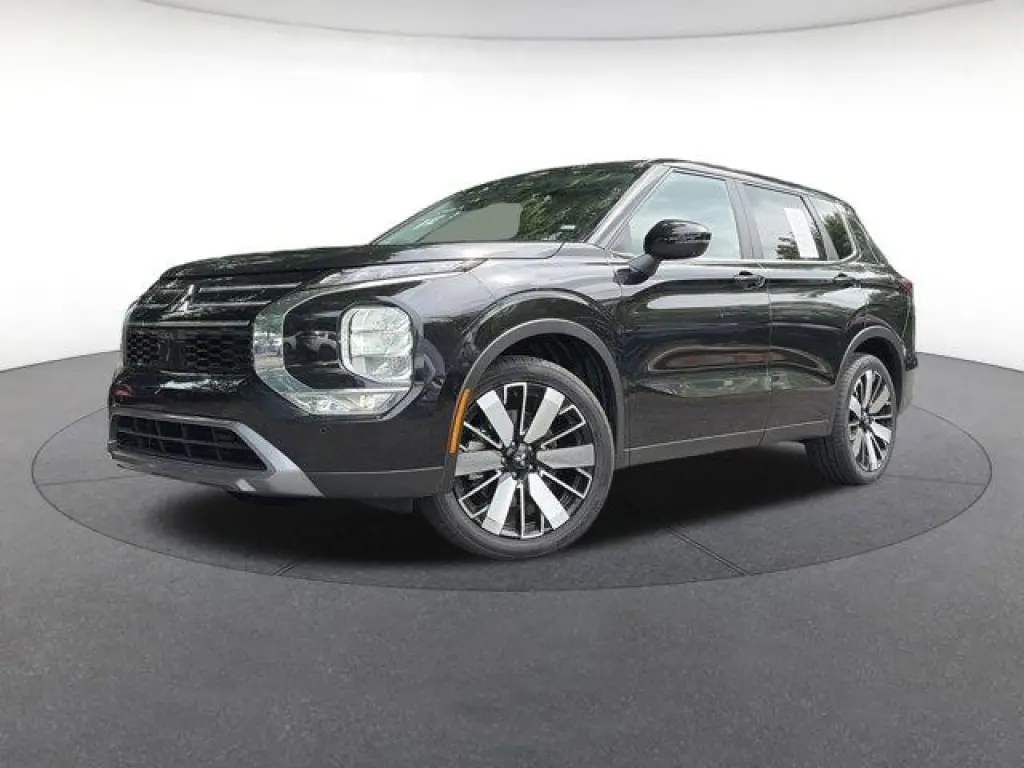 Mitsubishi Outlander 2025 SE 4dr SUV