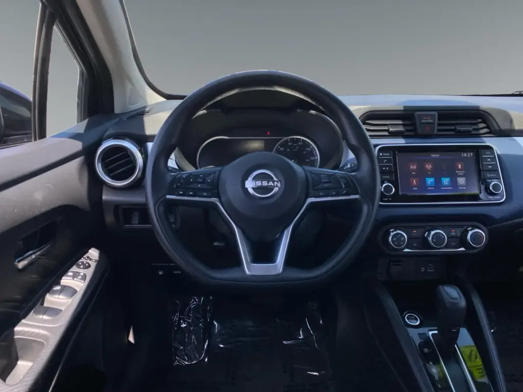 Nissan Versa 2023 SV 4dr Sedan