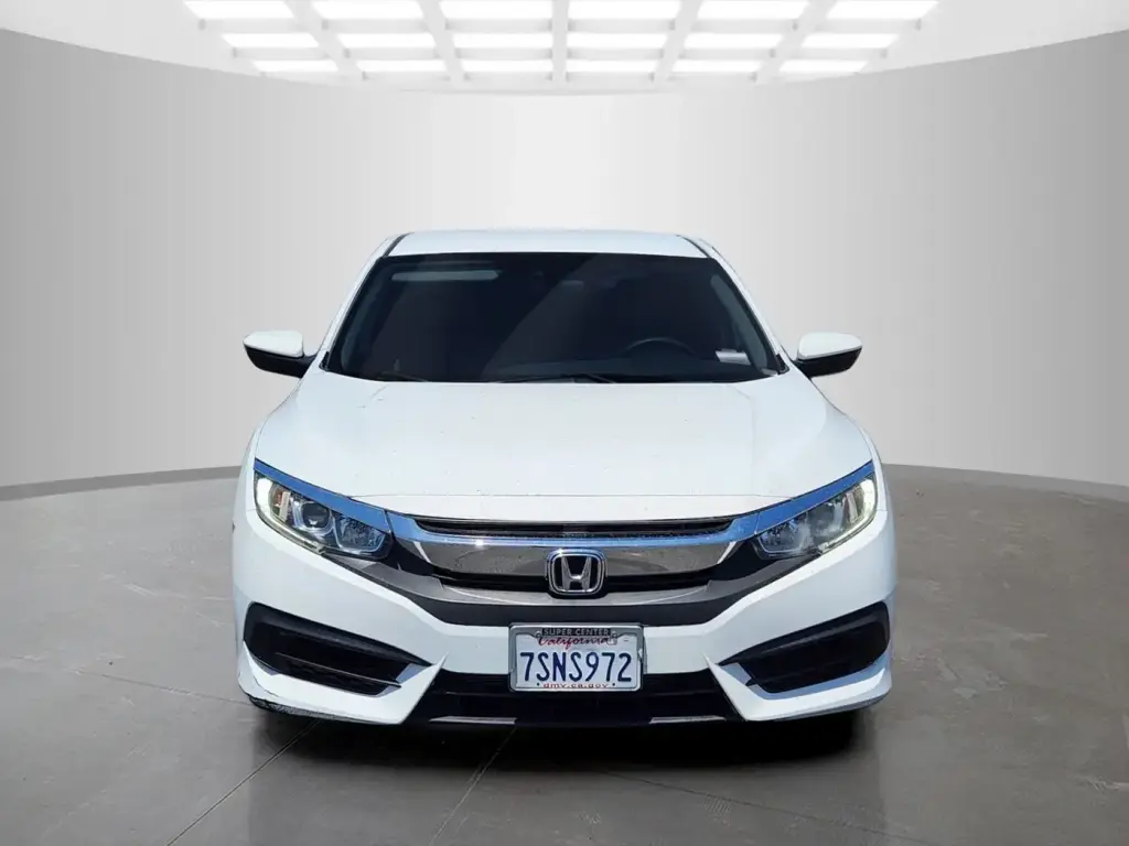 Honda Civic 2017 LX 4dr Sedan CVT