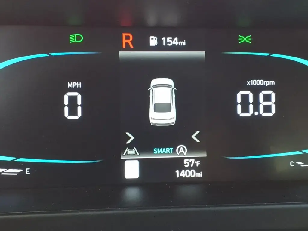 Hyundai ELANTRA 2025 SE 4dr Sedan