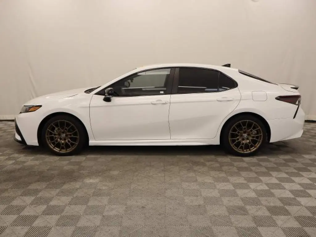 Toyota Camry 2024 SE 4dr Sedan