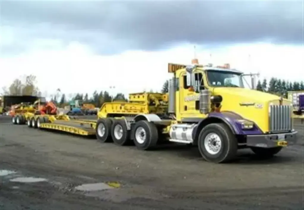LOWBOY MALECON 8097297777