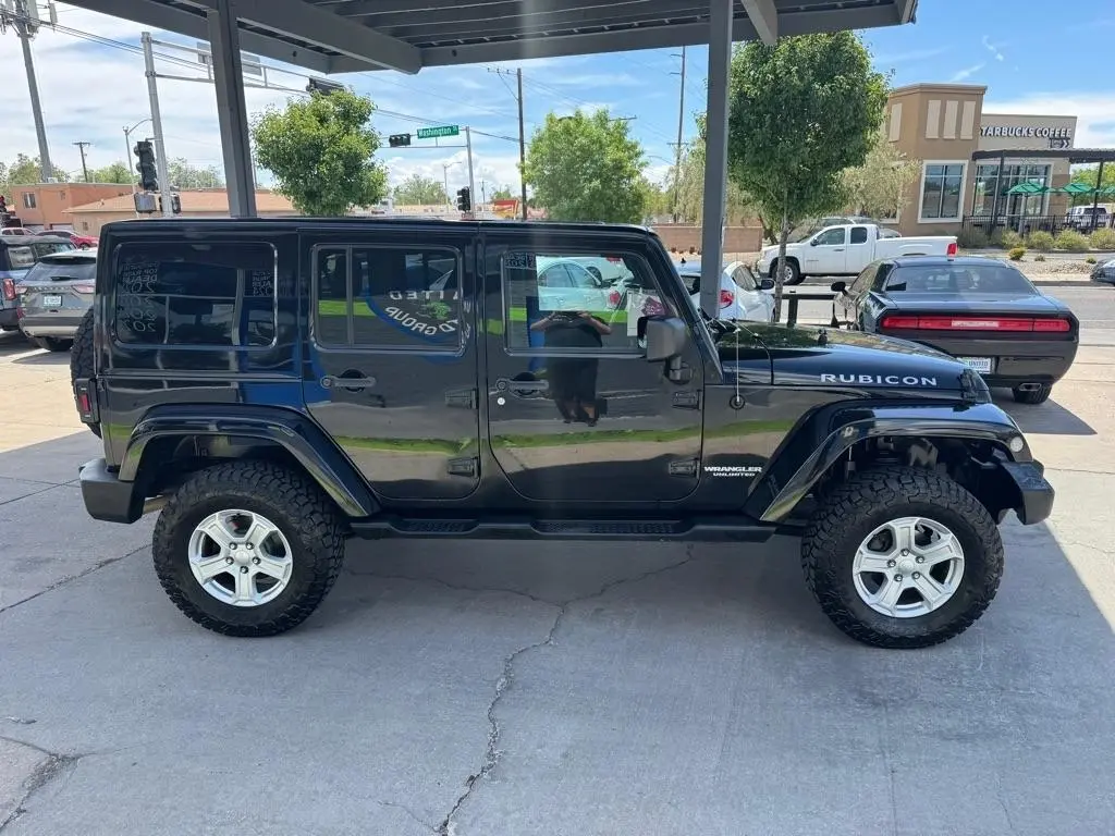 2013 Jeep Wrangler Unlimited Rubicon 4WD