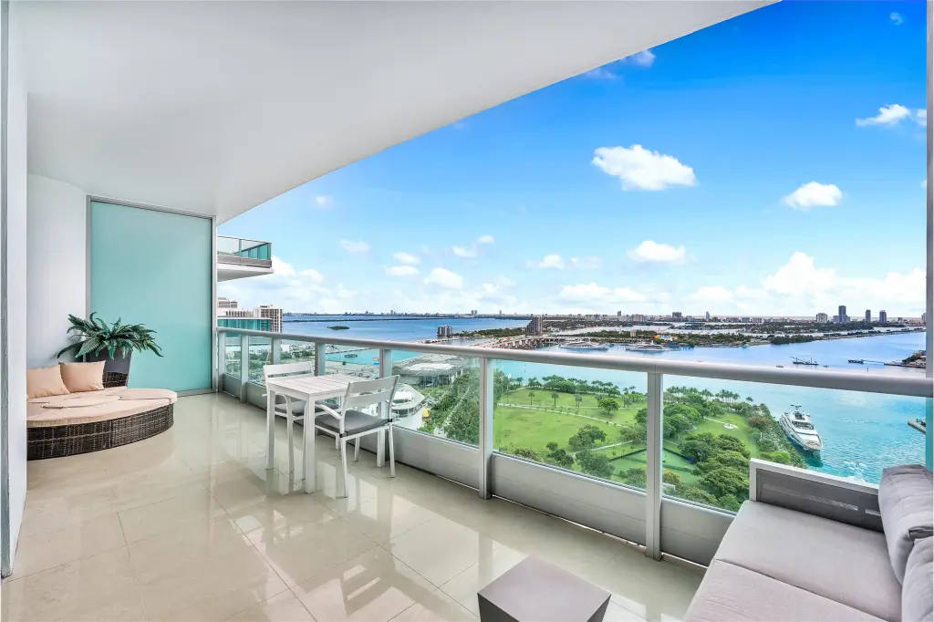 Propiedad en alquiler con 3 habitaciones y 3 baños en Miami