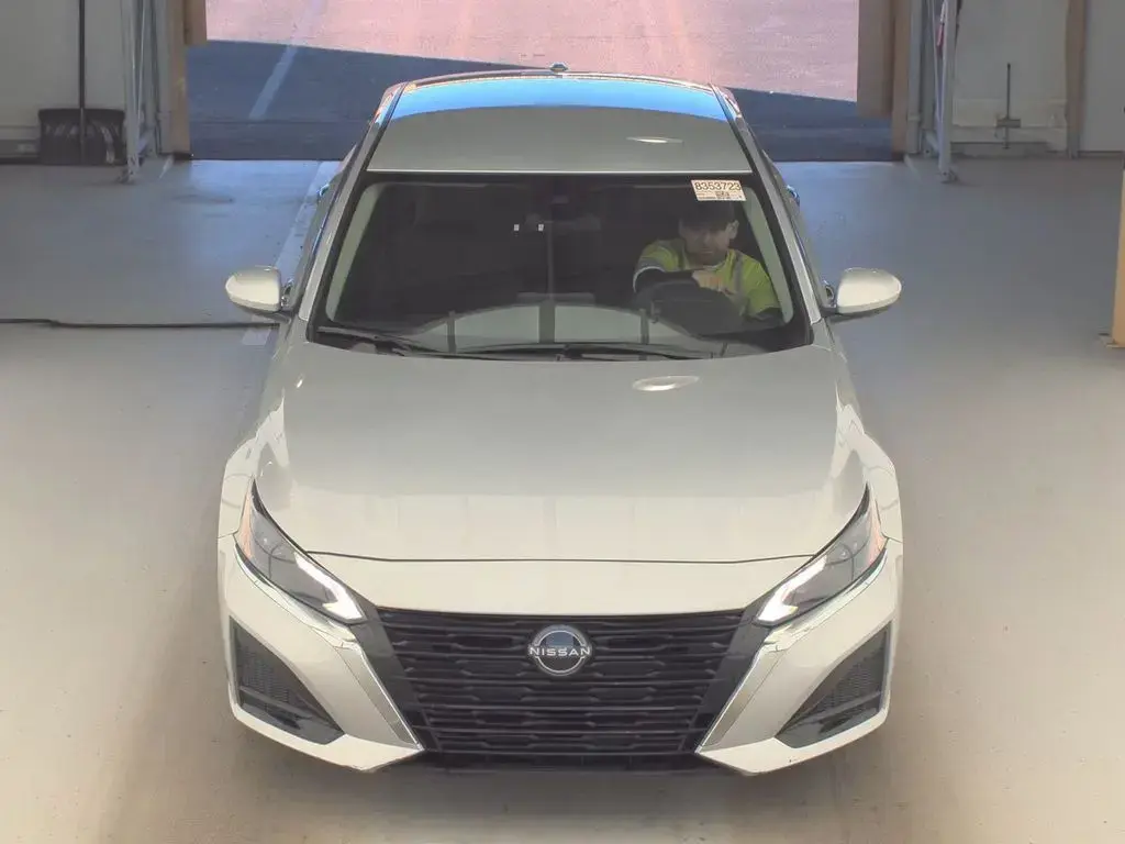 Nissan Altima 2023 AWD 2.5 SV 4dr Sedan