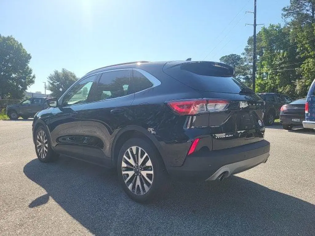 Ford Escape Hybrid 2020 Titanium 4dr SUV