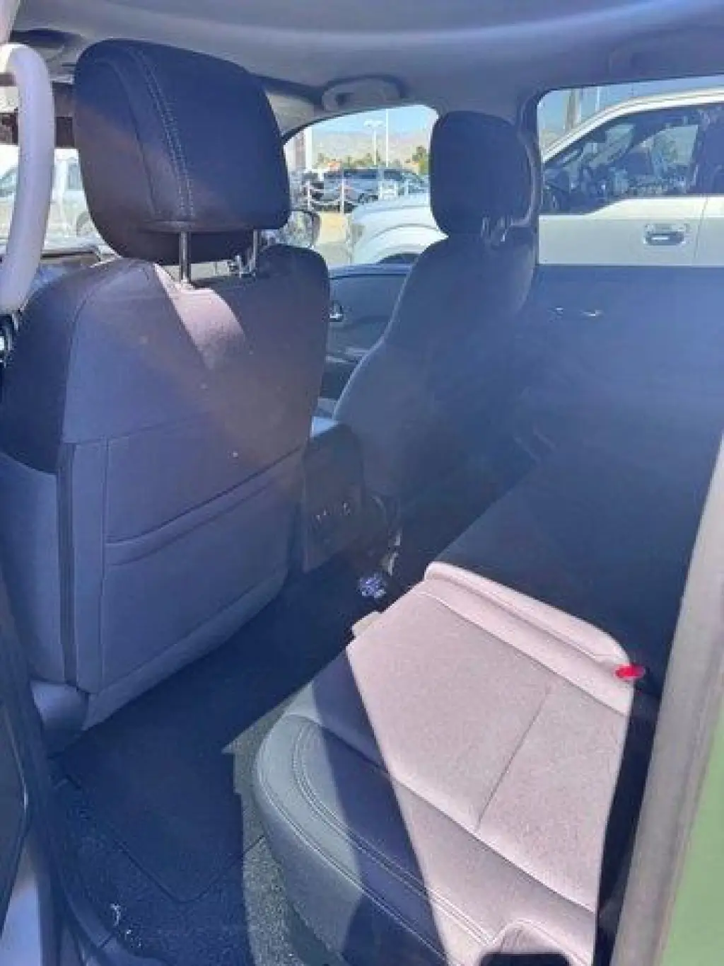Nissan Frontier 2022 4x4 SV 4dr Crew Cab 6.1 ft. LB