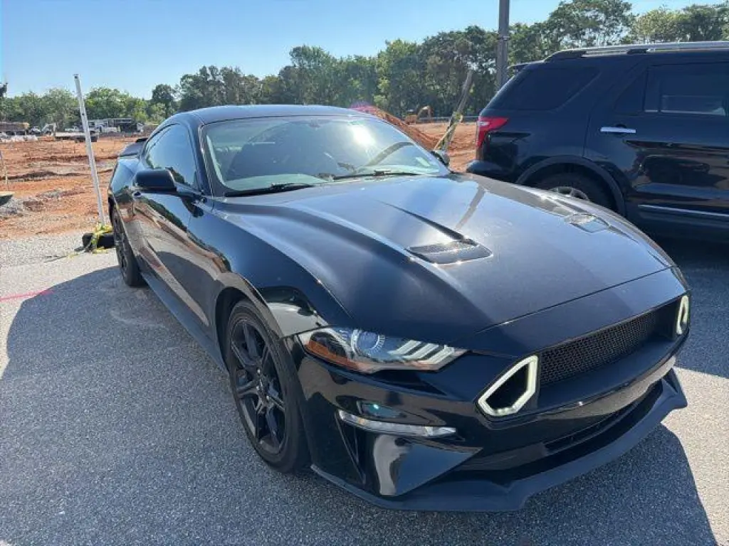 Ford Mustang 2018 EcoBoost 2dr Fastback