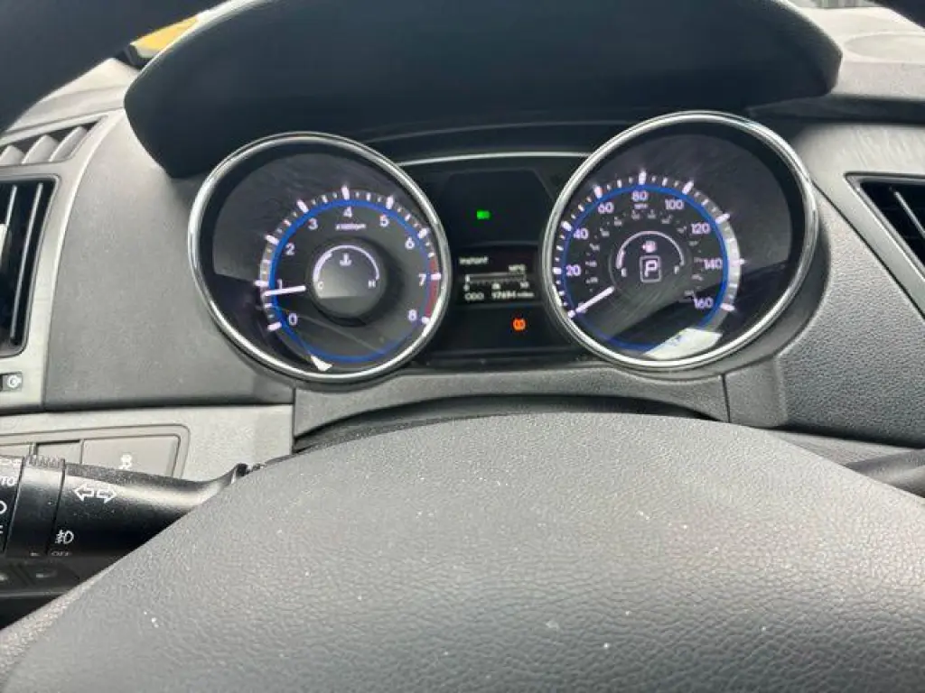 Hyundai SONATA 2013 GLS 4dr Sedan