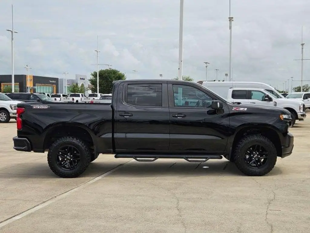 Chevrolet Silverado 1500 2020 4x4 LT Trail Boss 4dr Crew Cab 5.8 ft. SB