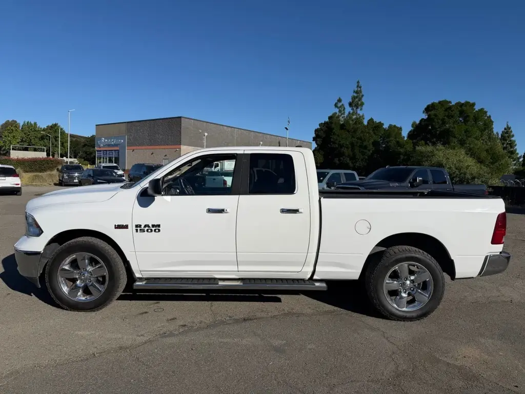 Ram 1500 2015 4x4 Big Horn 4dr Quad Cab 6.3 ft. SB Pickup