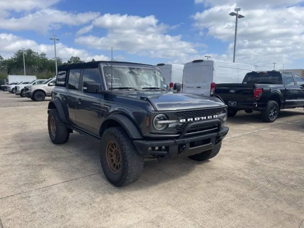 Ford Bronco 2021 4x4 Badlands Advanced 4dr SUV