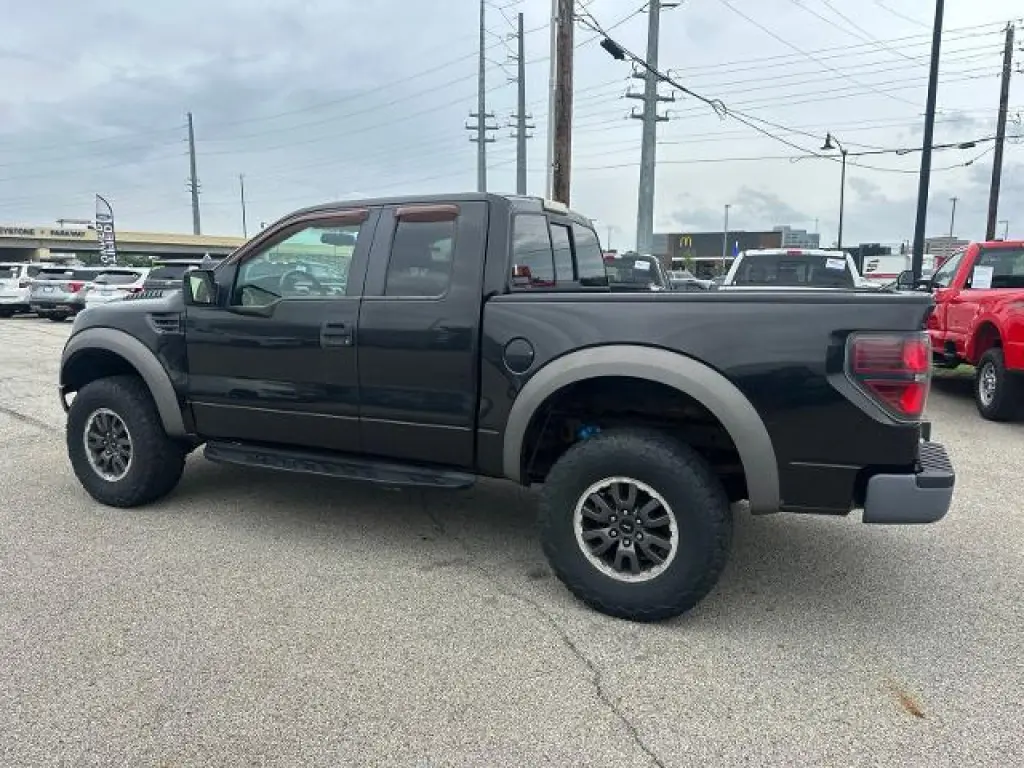 Ford F-150 2010 4x4 SVT Raptor 4dr SuperCab Styleside 5.5 ft. SB