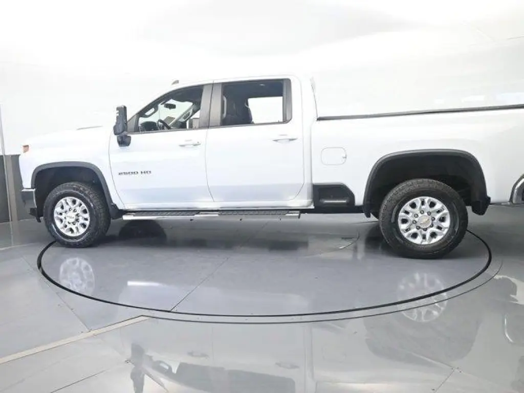 Chevrolet Silverado 2500HD 2022 4x2 LT 4dr Crew Cab SB