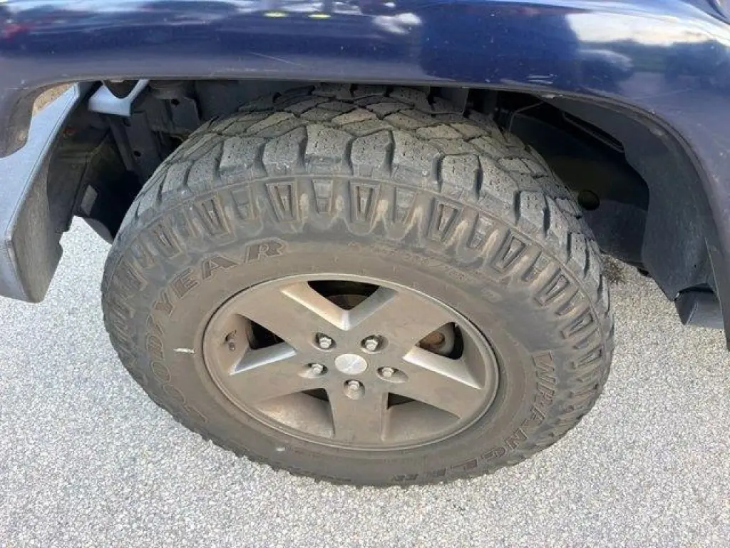 Jeep Wrangler Unlimited 2013 4x4 Sport 4dr SUV