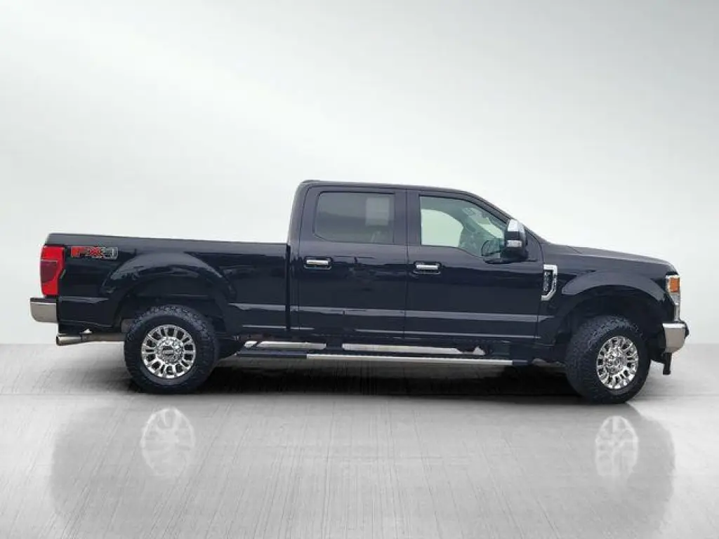 Ford F-250 Super Duty 2021 4x4 King Ranch 4dr Crew Cab 6.8 ft. SB Pickup