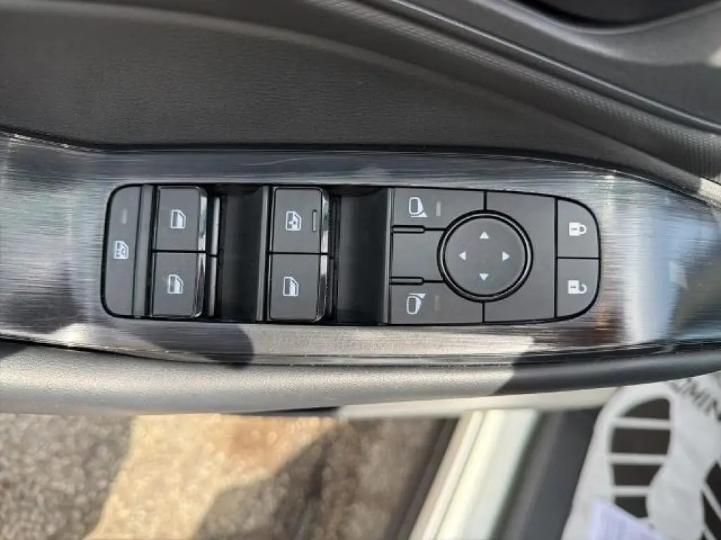 Nissan Rogue 2025 AWD S 4dr Crossover