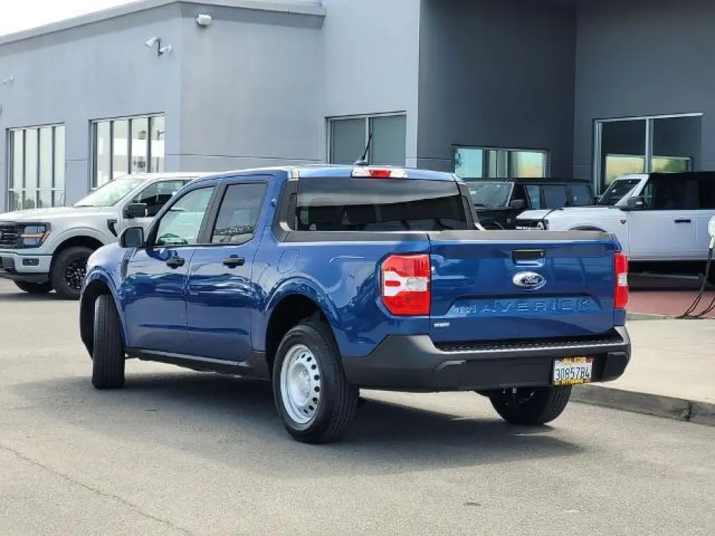 Ford Maverick 2024 XL 4dr SuperCrew 4.5 ft. SB
