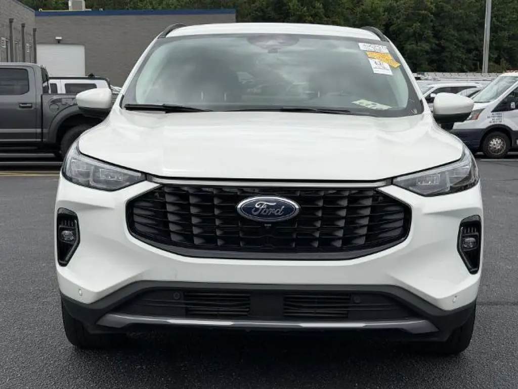 Ford Escape 2023 AWD Platinum 4dr SUV
