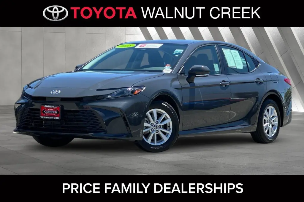 Toyota Camry 2025 AWD LE 4dr Sedan