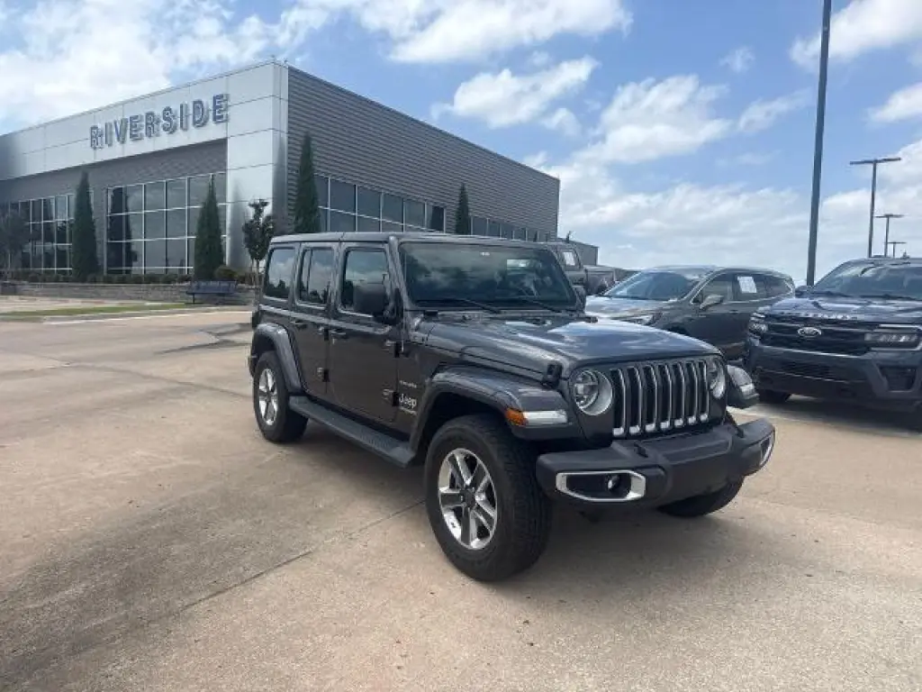 Jeep Wrangler Unlimited 2019 4x4 Sahara 4dr SUV