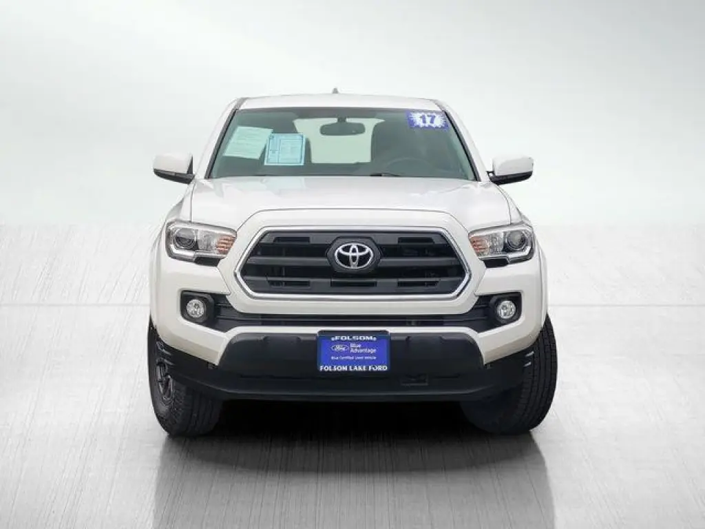 Toyota Tacoma 2017 4x4 TRD Off-Road 4dr Access Cab 6.1 ft LB