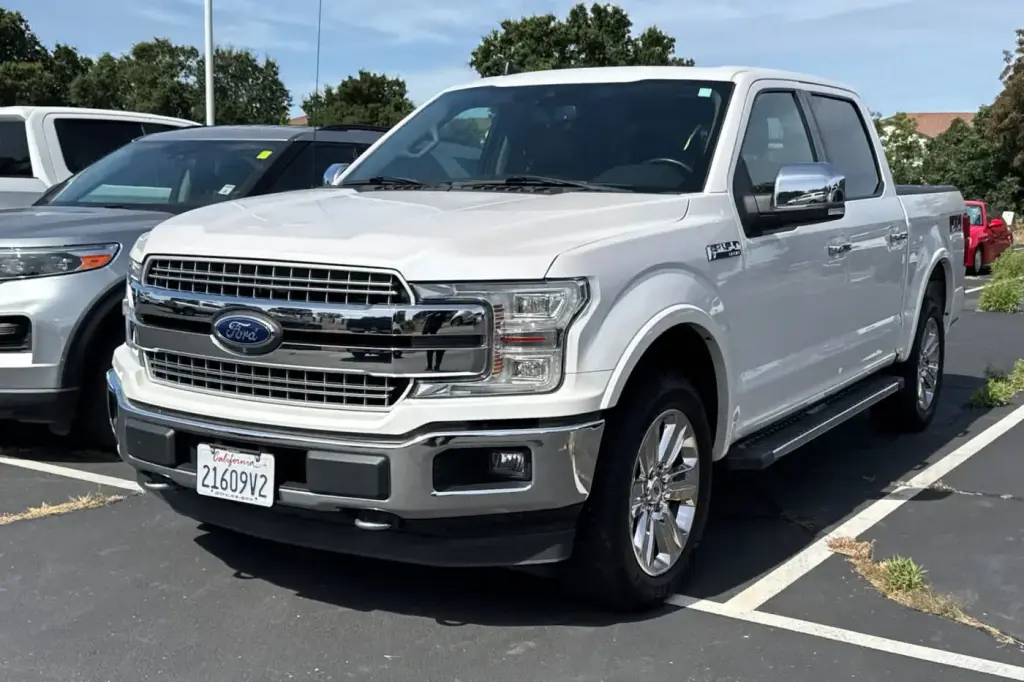Ford F-150 2019 4x4 Lariat 4dr SuperCrew 5.5 ft. SB