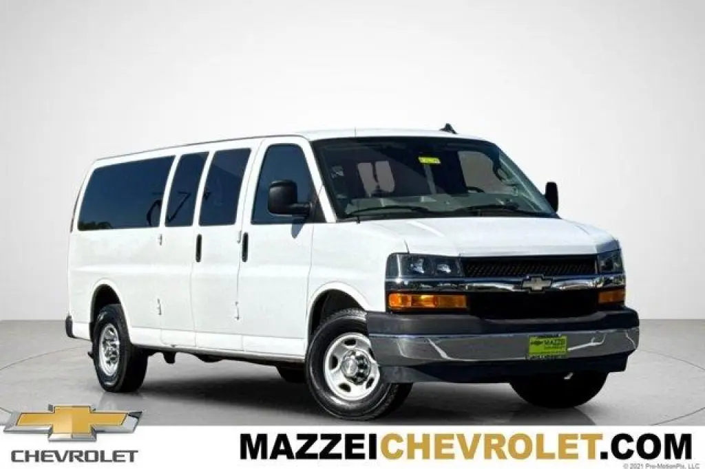 Chevrolet Express 2024 LT 3500 3dr Extended Passenger Van