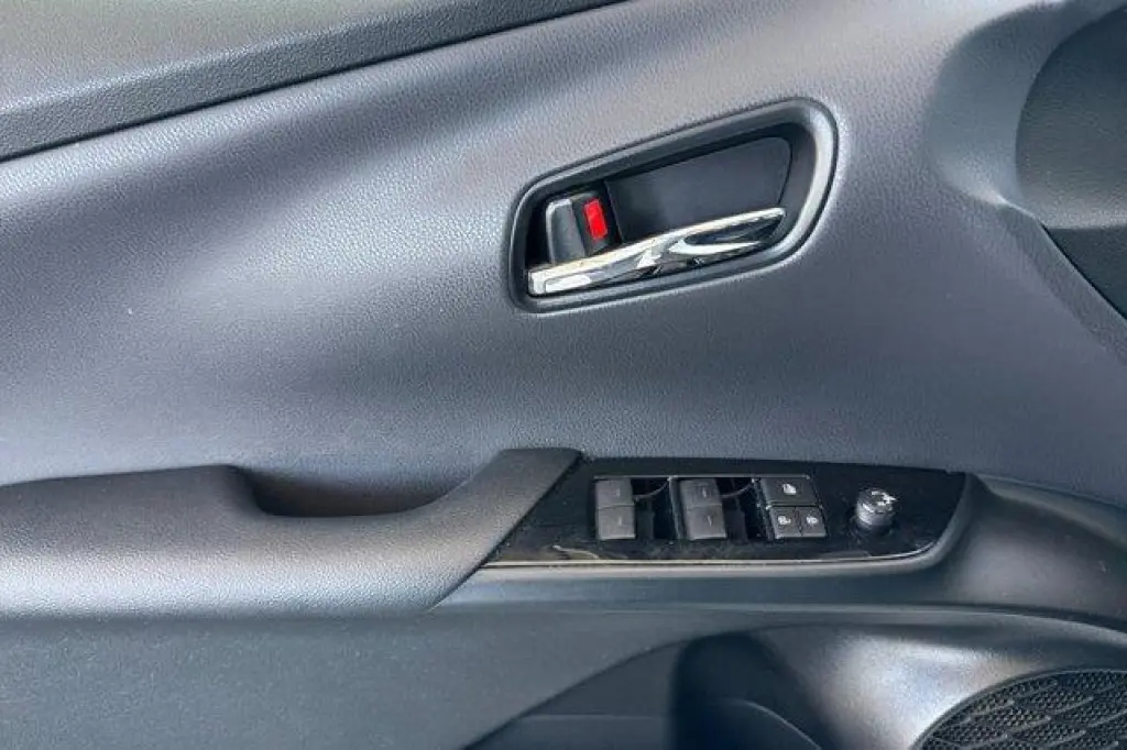 Toyota Prius 2020 Limited 4dr Hatchback