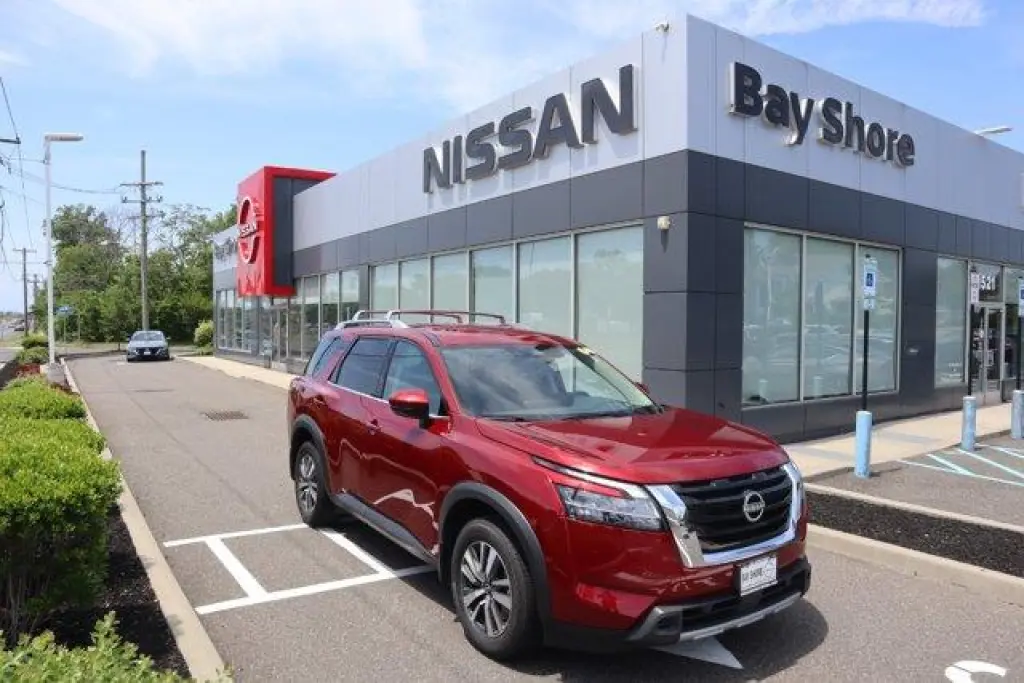 Nissan Pathfinder 2024 AWD SL 4dr SUV
