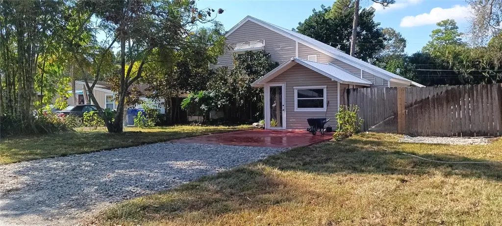 Propiedad en alquiler con 3 habitaciones y 2 baños en Vero Beach