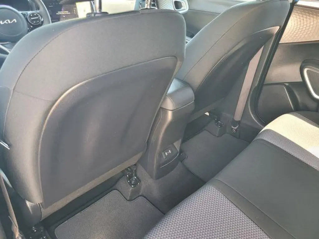 Kia Soul 2023 S 4dr Crossover