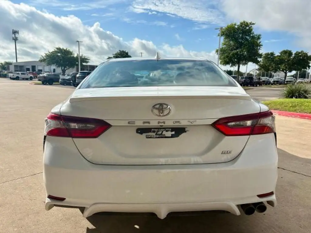 Toyota Camry 2023 SE 4dr Sedan