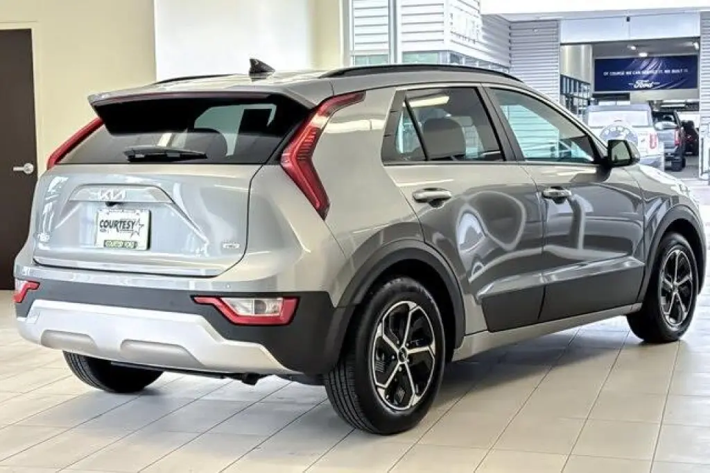 Kia Niro 2023 EX 4dr Crossover