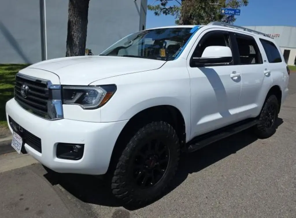 Toyota Sequoia 2019 4x4 SR5 4dr SUV