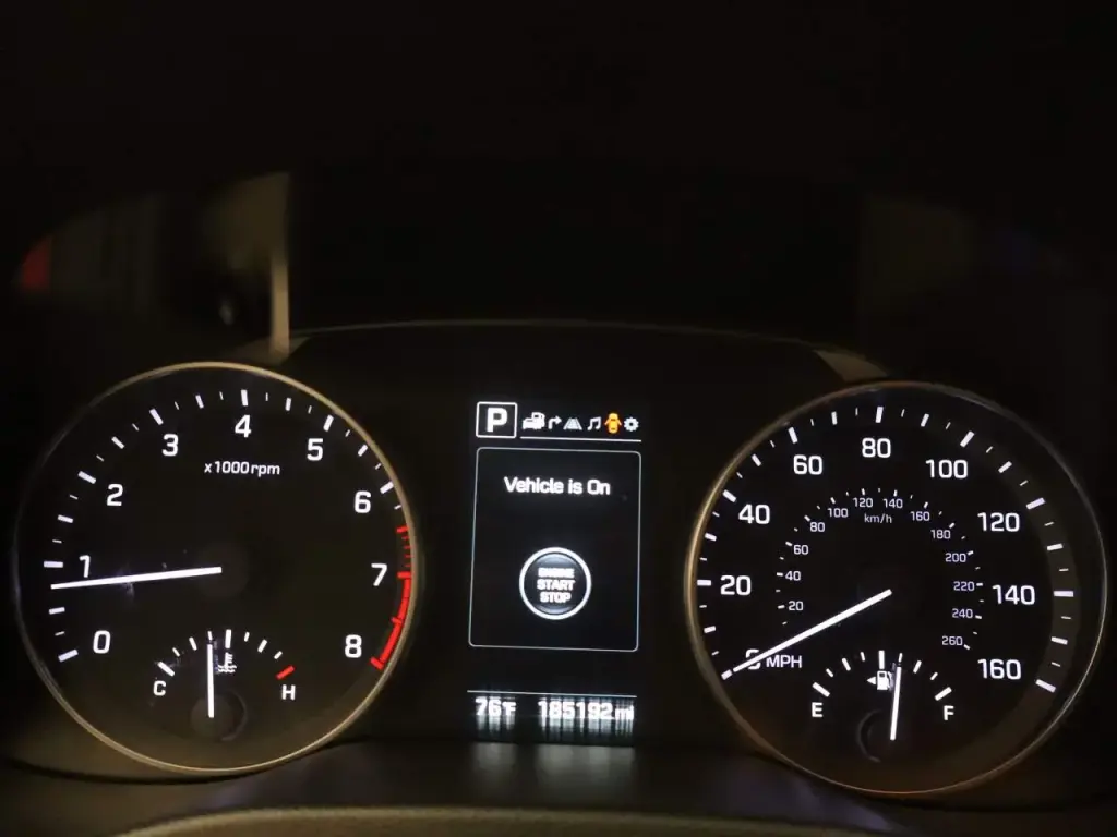 Hyundai ELANTRA 2017 Limited 4dr Sedan (US)