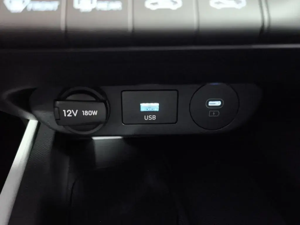 Hyundai ELANTRA 2025 Limited 4dr Sedan