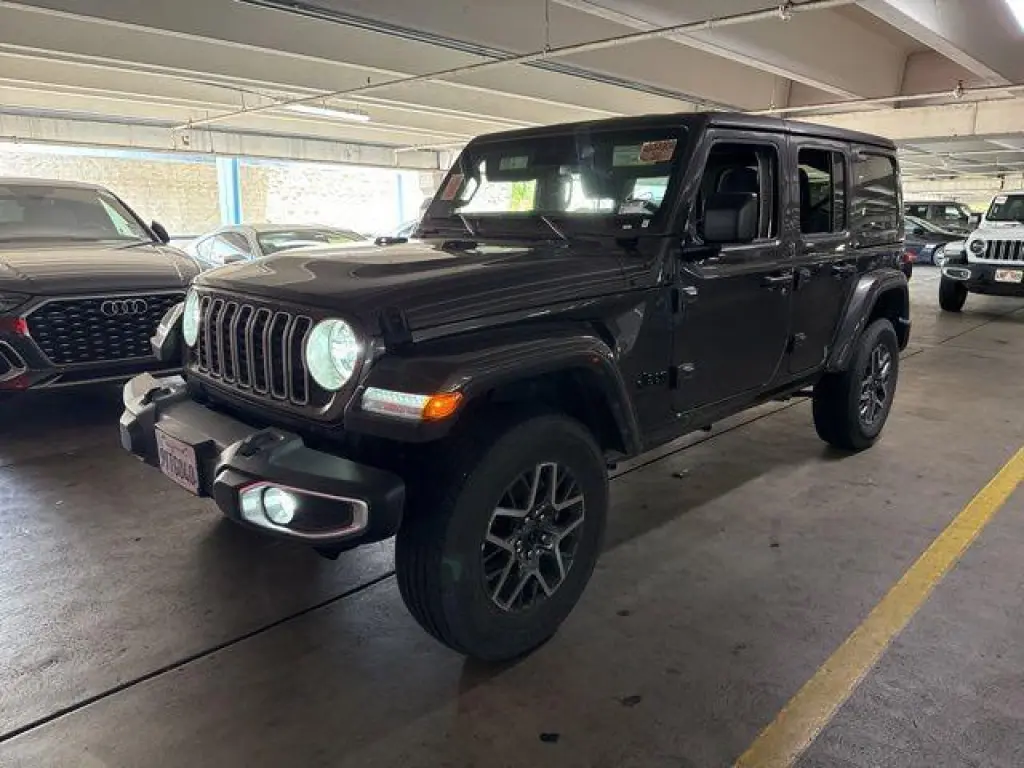 Jeep Wrangler 2025 4x4 Sahara 4dr SUV