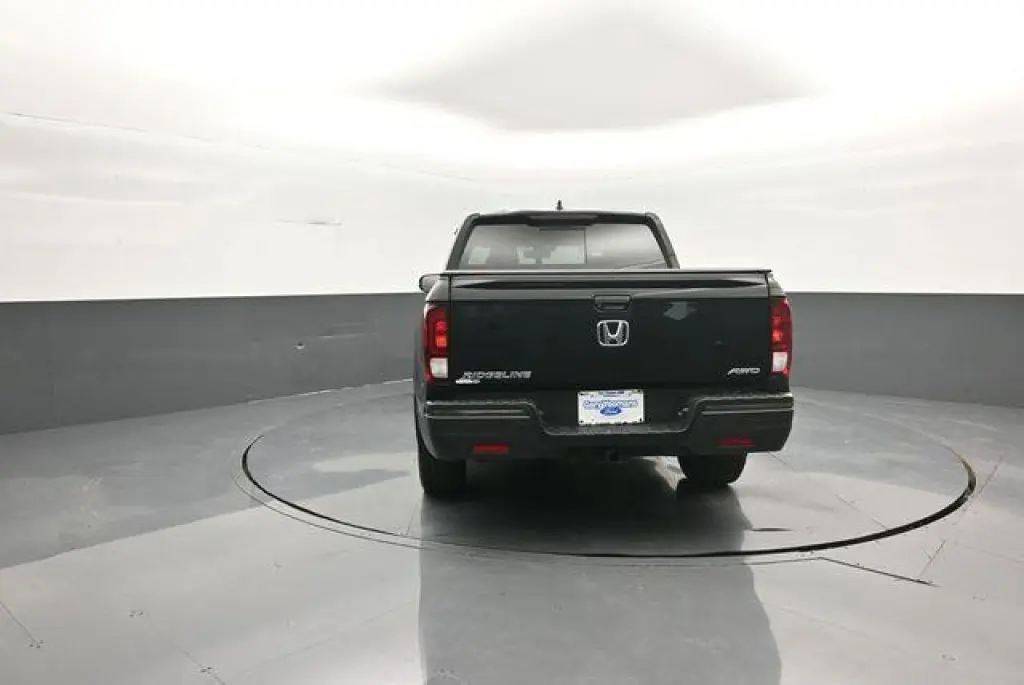 Honda Ridgeline 2018 AWD Black Edition 4dr Crew Cab 5.3 ft. SB